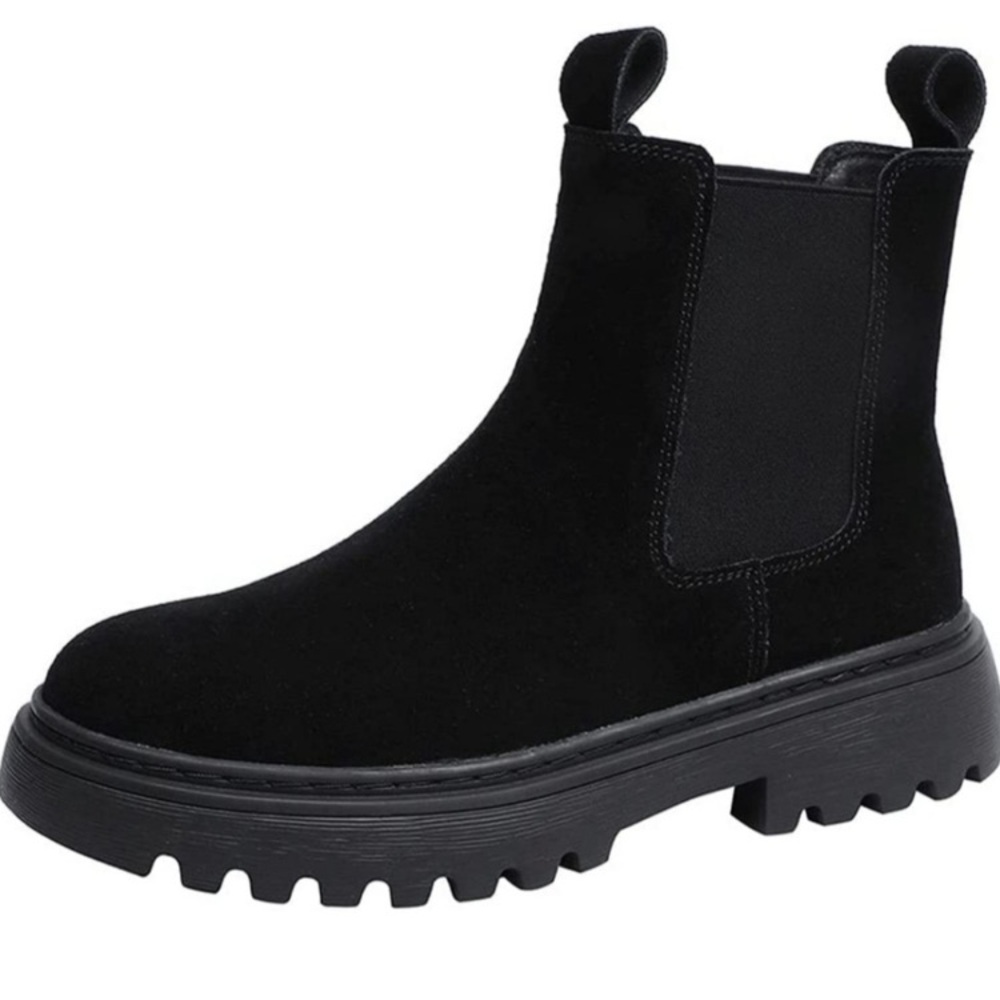 NWOB SINCERELY JULES Faux Suede Boots